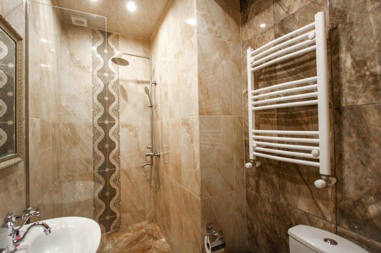 B&B Rooms Tbilisi Esterno foto